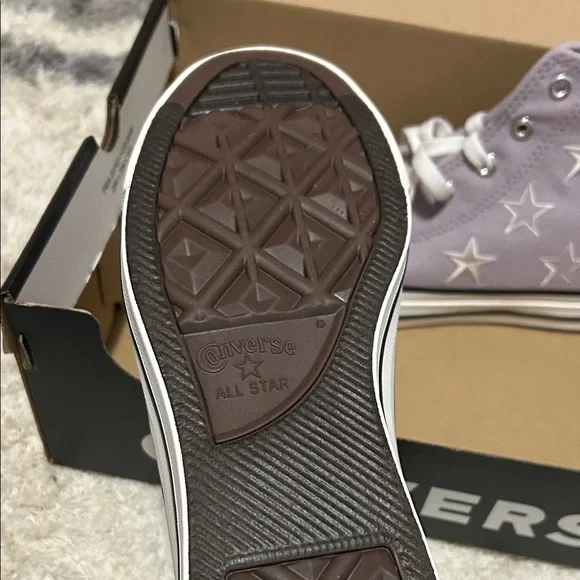 New in Box. Converse Lavender Star High-Tops - Picture 3 of 4